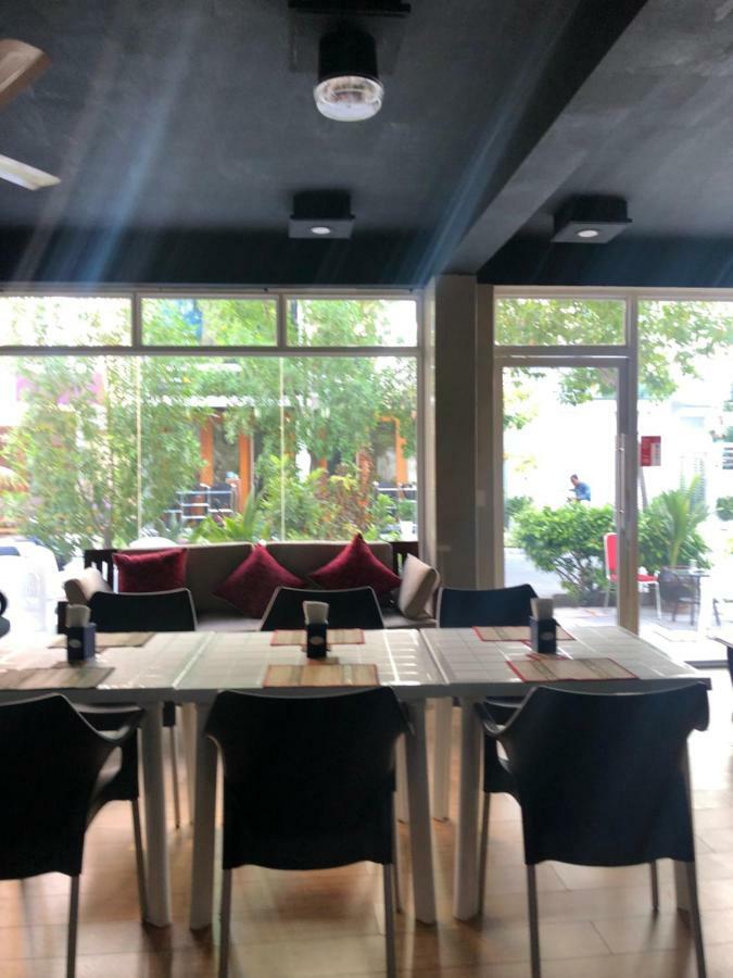 Beach Arena Inn Hulhumale Zewnętrze zdjęcie